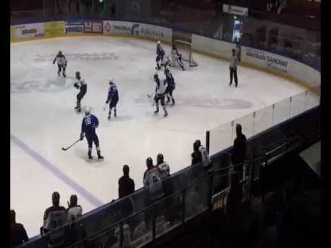 Kiekko-Vantaa - Karhu-Kissat 7.10.2012