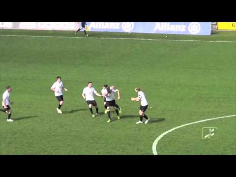Volley-Knaller von Marco Janz (1. FC Schweinfurt 05) gegen Bayern München II