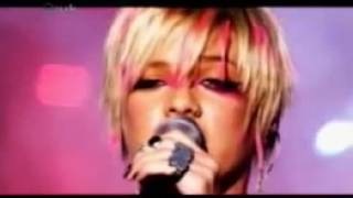 P!nk   Catch Me While I&#39;m Sleeping Live at CD UK Spotlight 2003