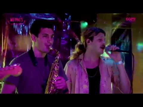 Bandalos Chinos DEMASIADO VIvo en #Miernes