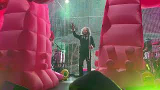 The Flaming Lips - Yoshimi Battles the Pink Robots, Pt 2 live in London (Eventim Apollo, 28.04.2023)