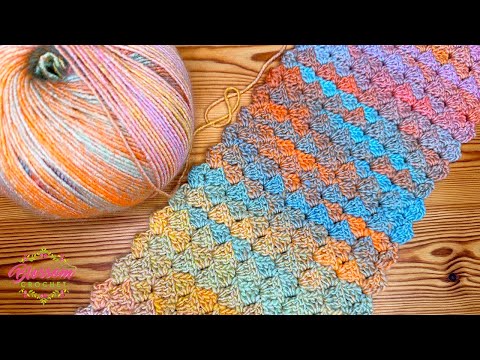 Quick & Easy Crochet Scarf For Beginners!  😍 Simple ONE Row Repeat Pattern