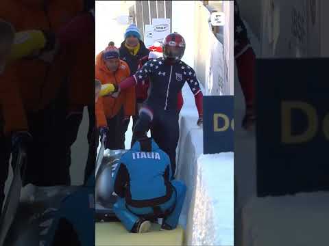 What a scare for the American bobsleigh team 😱