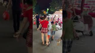 ハノイマーケット物損が、安い