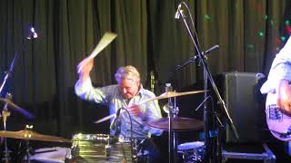 Rocking Ghosts - It'l be me