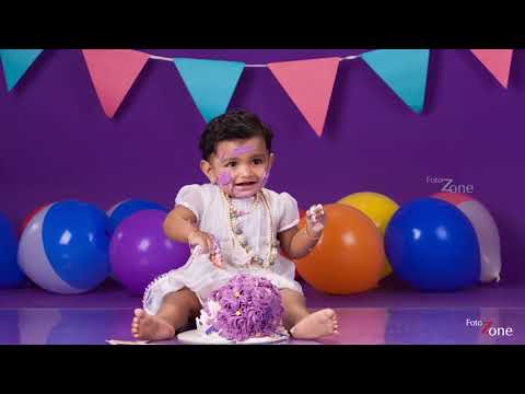 First Birthday Cake Smash Photo Shoot by Foto Zone