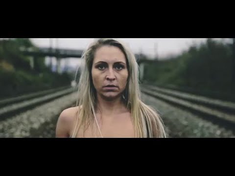 VLADIS - Kalašnikov (prod.LexiBanks,LittleBeat,Tomax Gabris,Branislav Jurnecka) OFFICIAL VIDEO