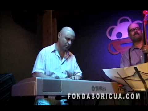 RICKY GONZALEZ PIANO SOLO (LOS SONEROS DEL BARRIO)