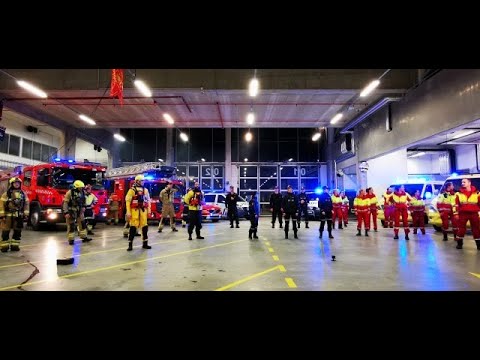 Nødetatene på Nord-Jæren danser BlimE-dansen 2020