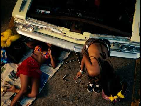 Myke Towers - LA FUNDA (Visualizer)