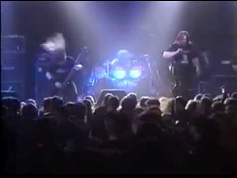 Hammer Smashed Face Live-Cannibal Corpse(lyrics)
