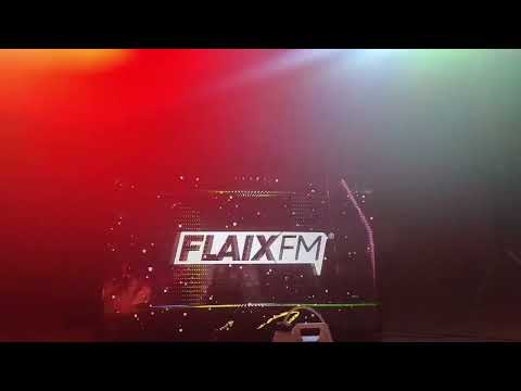 FIESTA FLAIX FM en Castellvell con DISCOTECAS MÓVILES INNOVAGROUP 