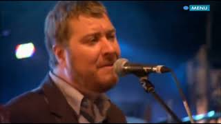 Doves - Caught by the River - Live at BBC Radio1 Big Weekend (England 2009)