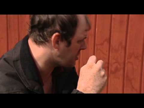 Elvis i glada Hudik - trailer för DVD