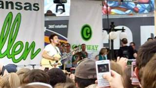 She Works Hard For The Money - Kris Allen