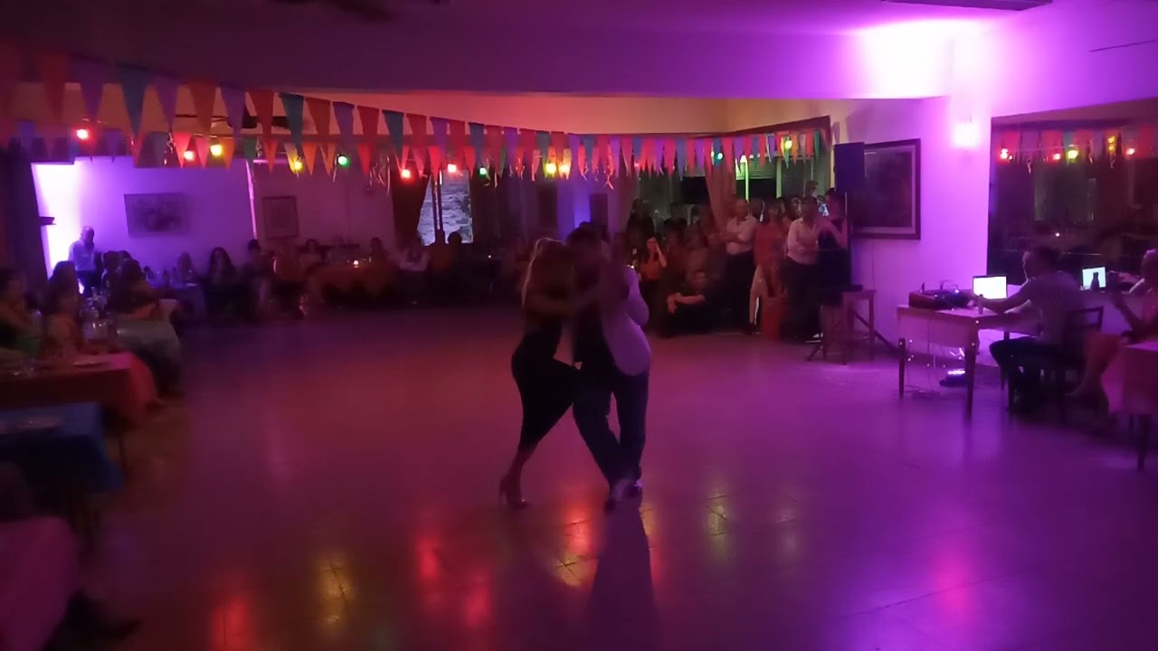 Video thumbnail for Delfina Pissani y Diego Valero | Milonga la Original | Mar del Plata |  Olvidame 3/4