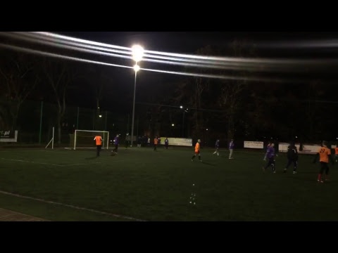 05.12 Politologia Uwr (fioletowe) - AC Polanka (pomarańczowe)