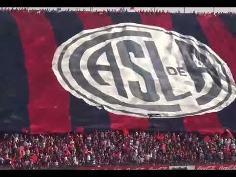"La Más Ingeniosa del Mundo, A tu lado Siempree" Barra: La Gloriosa Butteler &bull; Club: San Lorenzo