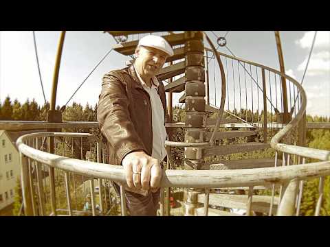 Zwini Ganz nach oben