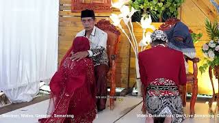 Download lagu Sungkeman Paling Haru bikin Nangis Nangis Nyengsek Dodo ..MCne Ikut Nangis - MC KI.MEMED mp3