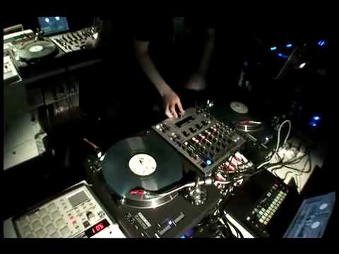 DJ Pandol DJing Show Case