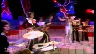 Gary Glitter - I m the leader of the gang.HD.avi