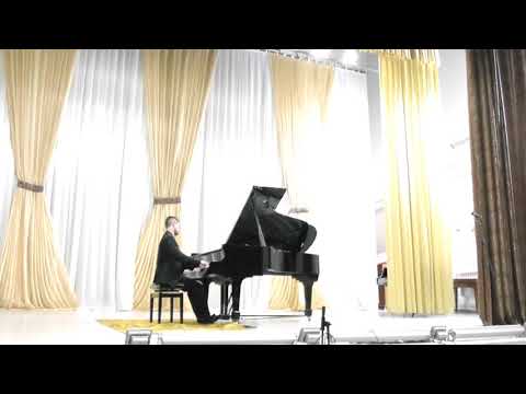 Liszt La Campanella - Stanislav Serebriannikov