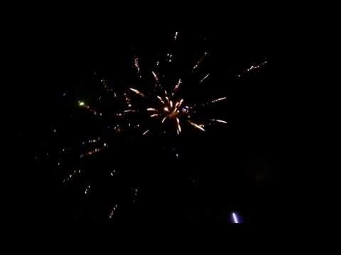 Pyrocentury Chrysanthemum to blue