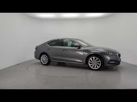 Skoda Octavia E30 2.0TDI 115HP 5DR *WIRELESS CARPL - Image 2