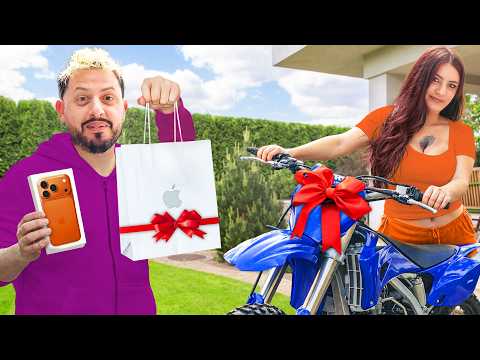 LE REGALO UN iPHONE 17 😱📱… LEI MI SORPRENDE CON UN REGALO DA MOTOCROSS 🏍️🔥