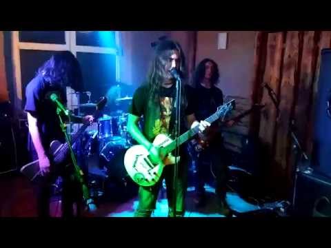 Enormic - Pijeme s láskou ( Alkehol cover)