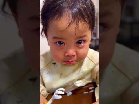 [Too cute] 1-year-old gets scolded by dad for the first time #shorts