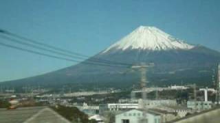 preview picture of video '新幹線から見た富士山(2009年正月) - Mr.Fuji'