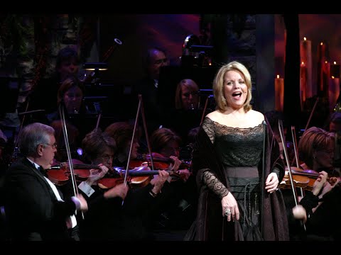 Lo, How a Rose E'er Blooming | Renée Fleming and The Tabernacle Choir