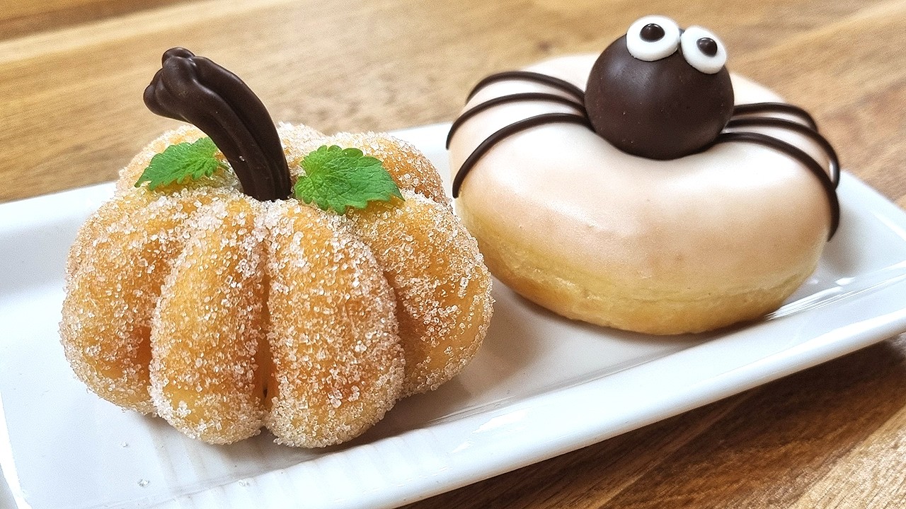 Easy Halloween Donuts by CakeAcake β recipe photo