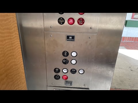 EPIC Scenic Montgomery A-Series Hydraulic Elevator @ Heathrow Square - Heathrow, FL