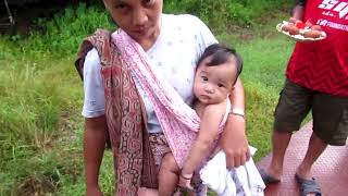 Download lagu MERI ANAK MIT MANDI #ADATASAL #IBAN #MANDI #MIRING mp3