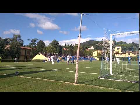 Giacomo Marconi alla Selezione Centro Nord Italia U 15, Coverciano - Chiuso da Corradini