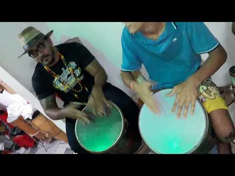 Terreiro de Umbanda. Toque de terreiro