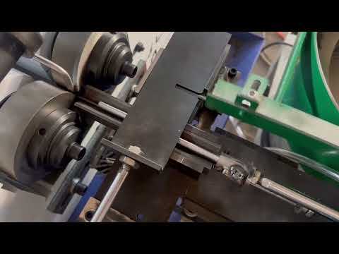 Polished stainless steel knurled pins, 0.4 to 5.0 mm