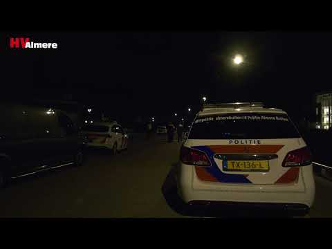 Woningen beschadigd na explosie in appartementencomplex Almere Poort