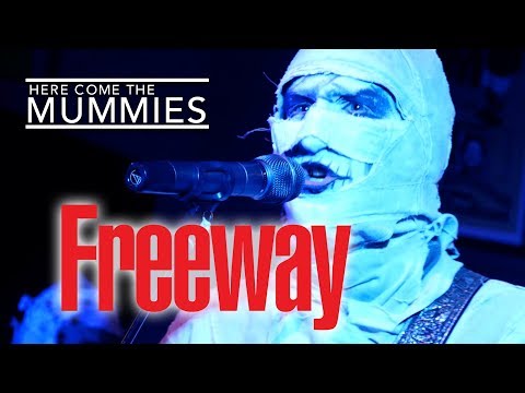 Video thumbnail for Threeway on the Freeway
