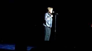 Herman's Hermits (Peter Noone)--Mrs. Brown You've Got a Lovely Daughter--Vancouver-2008-10-03