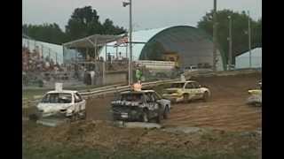 preview picture of video 'Figure8 Racing Coon Rapids, Ia  12-06-09_AH3'