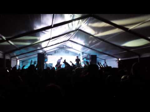 Man of Booom at Satta 2014 Tent stage 2014 08 16 Part2