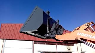 Cazo Doosan en movimiento