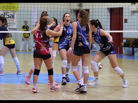 BORTOLAMEDI #6, PEGORARO#15 blu/black :  NGS Porto MN - Spakka Volley VR  3-2