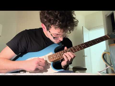 Learning to play guitar (day 2/365)