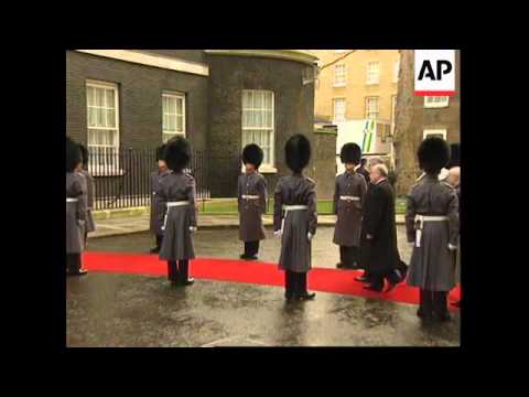 UK: LONDON: RUSSIAN PRIME MINISTER VIKTOR CHERNOMYRDIN VISIT