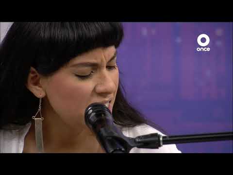 Tiempo Al Tiempo - Laura Itandehui
